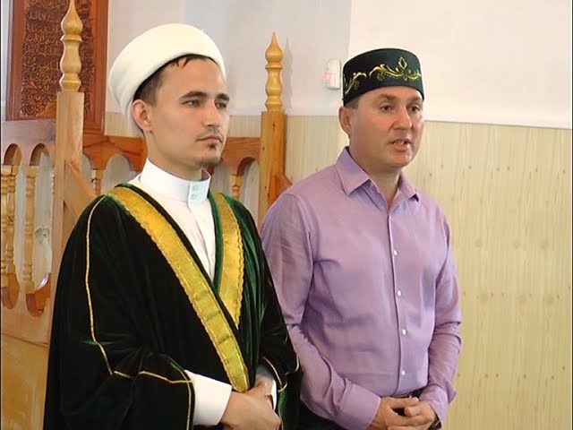 Намаз, хөтбә һәм пылау