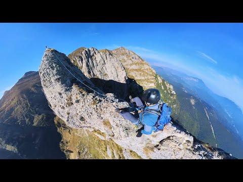 Escalada plina de adrenalina pe Acele Morarului din Muntii Bucegi