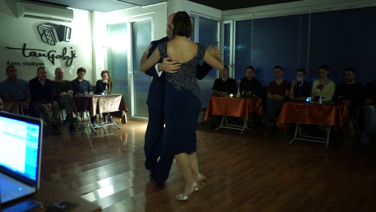 Selen Sürek & Alper Ergökmen - Que Tiempo Aquel De Ayer - Orquestra Francisco Lomuto