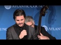 Tony Bennett Duet with Juanes at 2013 Distinguished Leadership Awards