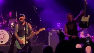 Black Stone Cherry - Like I Roll live at Rock City