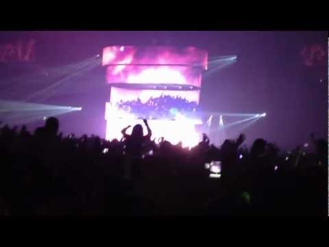 [LIVE] Swedish House Mafia - Don't you worry child