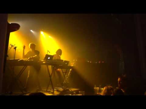 ANIMAL CHUKI - LIVE @ SALA CARACOL (ESPAÑA)