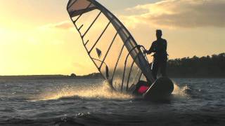 preview picture of video 'Windsurf Lagoa Janeiro'