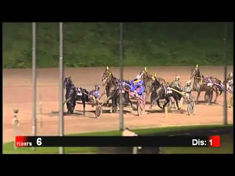 Victoria Park Wolvega 13-10-2012 koers 6 QUATUOR DU BOUFFEY - S. SCHOONHOVEN