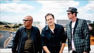 Luzes   Plebe Rude Enquanto a Trégua Não Vem