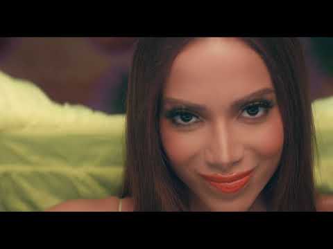 Sam i feat. Anitta, BIA & Jarina De Marco - Suéltate (From Sing 2) (Official Video)