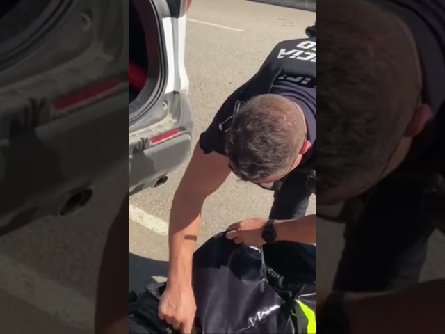 Vídeo relacionado con VINBAGGE Mochila Infantil Kindergarten Guarderia Dibujos Animados Coche Linda Bolso Bebe Escuela Dibujos para niña y niño 1-3 años,Camión de bomberos
