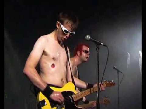 TOY DOLLS-Toccata in D minor