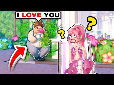 I Caught a CREEPY STALKER SPYING on me In Dress To Impress.. 