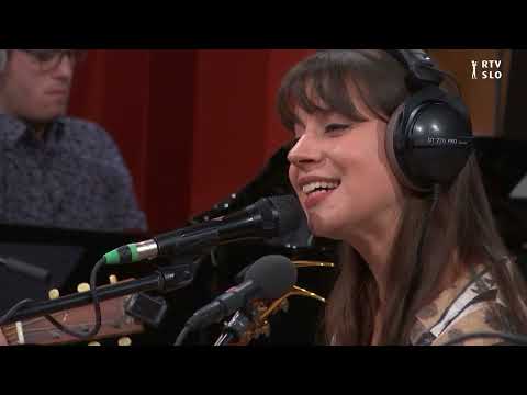 3:rma - A Song in Pieces [Izštekani]