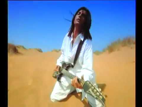 Çelik  Bu Şehirde - sana tapan biri var