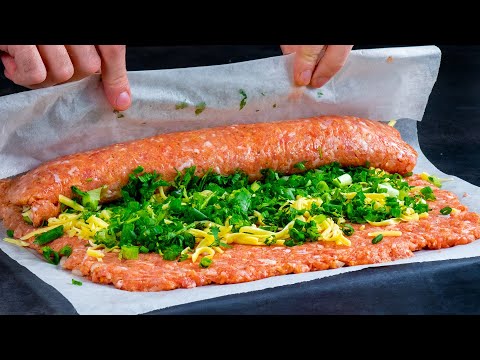 Just minced meat and 2 ingredients - this roulade for holidays is ready!
