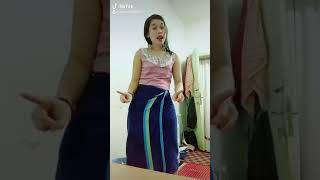 Download lagu Goyang mamah muda pake handuk mp3 Download lagu Goyang mamah muda pake handuk mp3