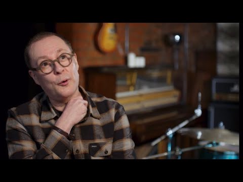 The Wonder Stuff - TOTP Story Of 1991 - Miles Hunt talks about Size of A Cow
