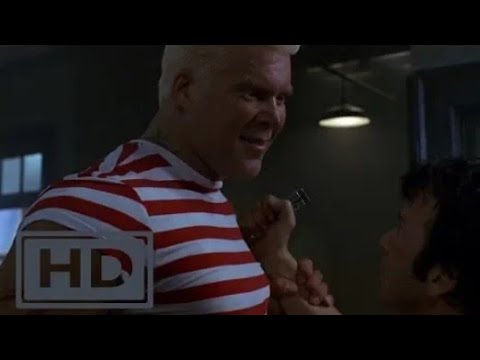 Frank Castle vs. Russo | O Justiceiro (2004)