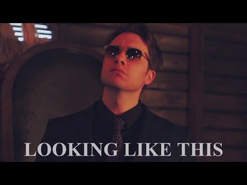 "am i looking like this?" | martin wallström