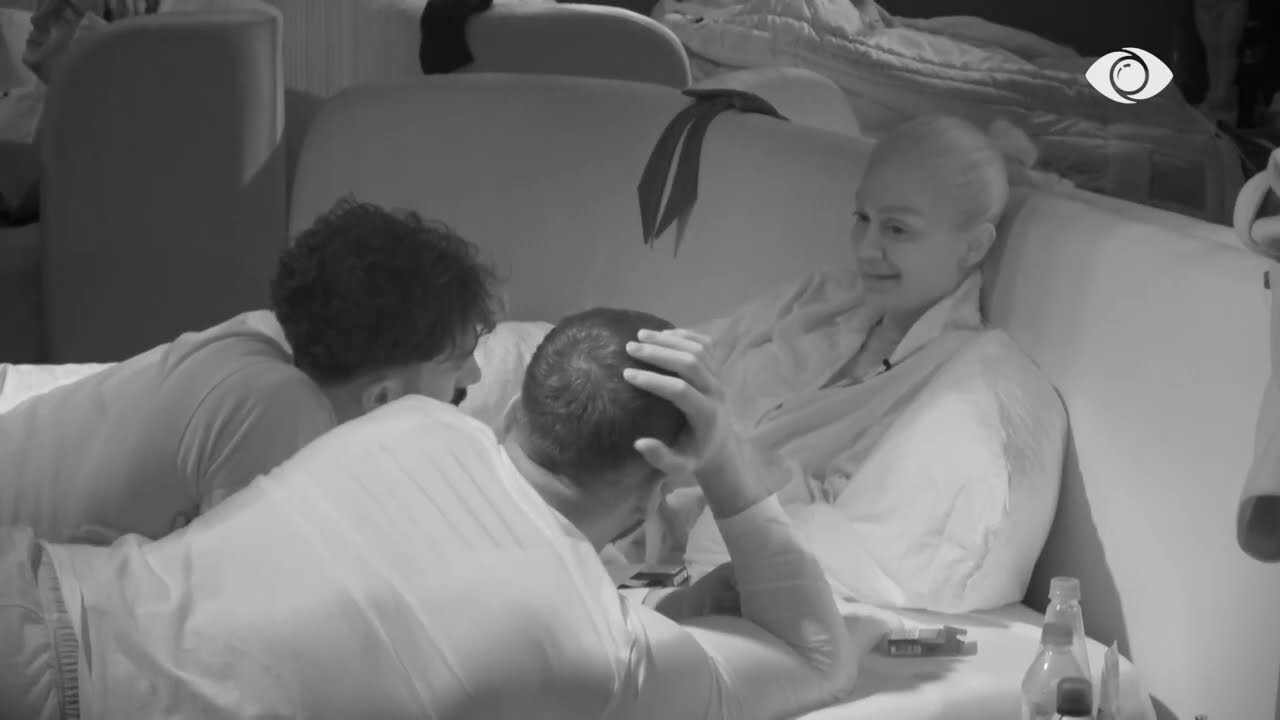 “Gertën dhe Rozanën nuk i shikoj në finale”/ Jozi bisedon me banorët, Danja: Ajo e ka kaluar një limit…