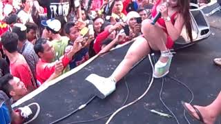 Download lagu Sintya riske dangdut trabas knpi mp3 Download lagu Sintya riske dangdut trabas knpi mp3