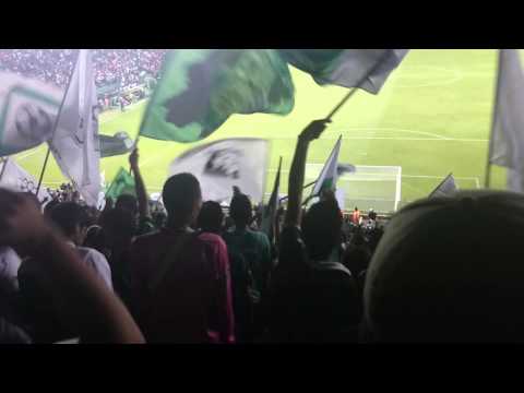 "Que voy a hacer (LDA)" Barra: Los Lokos de Arriba &bull; Club: León