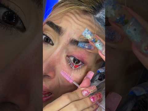 Casi pierdo el ojo intentando esto 🤕😭🚑
