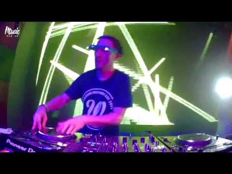 Chris Sadler | Music Please