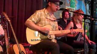 RANDY WEEKS w/JESS KLEIN - A LITTLE SLEEP TONIGHT (WEEKS original) - JOVITA'S AUSTIN,TX 8-28-2011