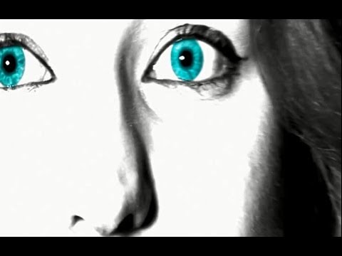 KOMETY - Powiedz to teraz (Official Video)