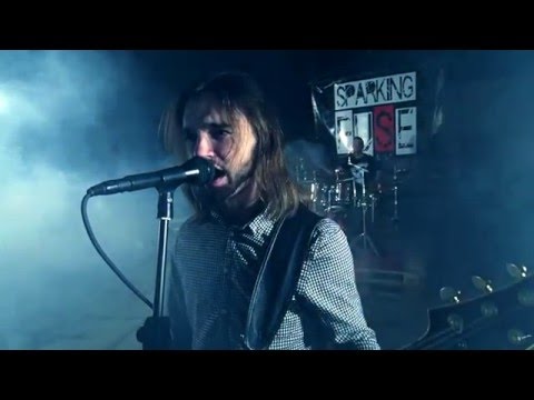 Sparking Fuse - Sparking Fuse - Betrayed (Official videoclip)