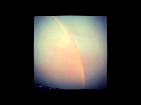 Acolyte'Seven feat. Leonize - Besserer Tag