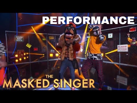 Rottweiler sings “Maneater” by Hall & Oates | The Masked Singer | Season 2