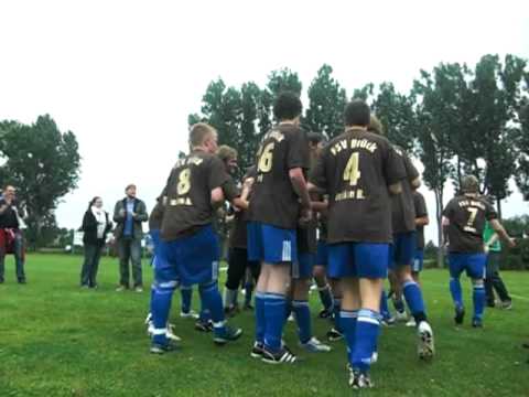 ...Pokalfinale Brück vs. Schenkenberg!  wer hat gewonnen?? :D  FSV BRüCK!!!