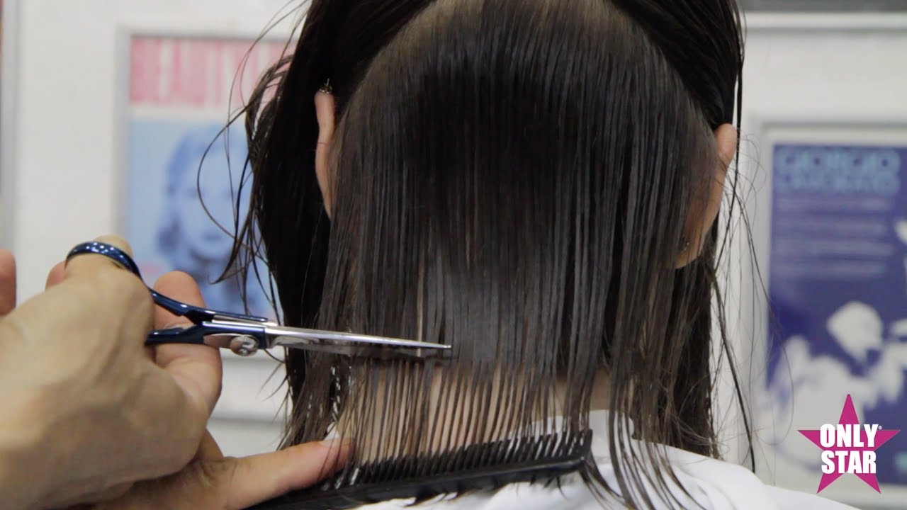 Haircut women 2017 - Bob cut Styling - Tutorial - come fare taglio bob scalato asimmetrico riccio