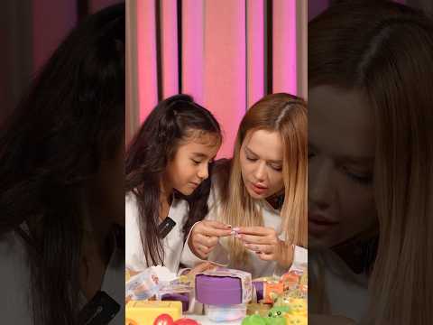 SQUISHY DUMPLING’İN İÇİNDEN SES KAYIT CİHAZI ÇIKTI? Saat 17.30'da @OykuKarta Kanalında Yayında ❤️