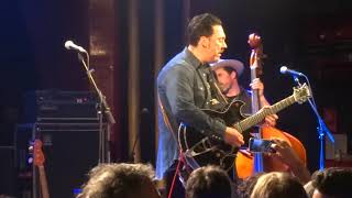 Jesse Dayton - I'm at Home Getting Hammered (While She's Out Getting Nailed) - Apolo. BCN