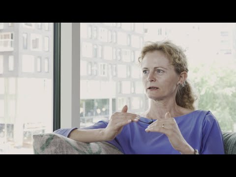 Bitenny Interview - Nardie Scharenborg - YouTube