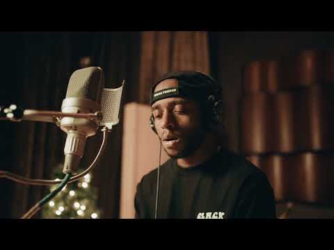 6LACK  - Ghetto Christmas [Official Music Video]
