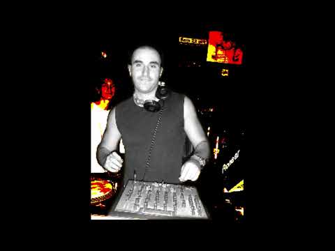 TOM POOKS - DJ SET - LA DUNE - LA GRANDE MOTTE 2004