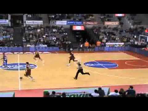 ORO C.B. GRANADA,65 - FORD BURGOS ,73 (29/10/2011 0:00:00)