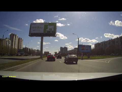 Удар отлетевшим колесом