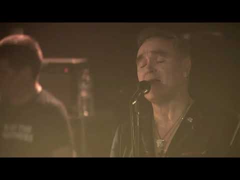 The Bullfighter Dies - Morrissey