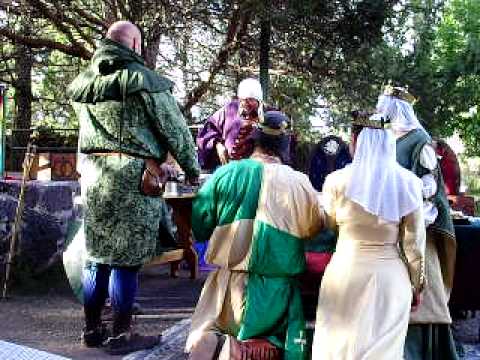 Their Graces swear fealty to their Majesties