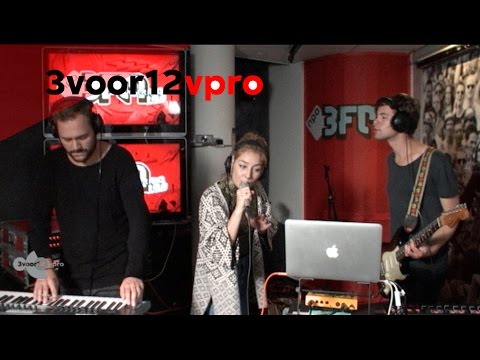 Keljet live bij 3voor12 Radio