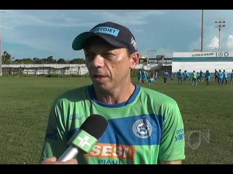 Parnahyba treina para jogo contra o Altos na 1ª partida da descisão