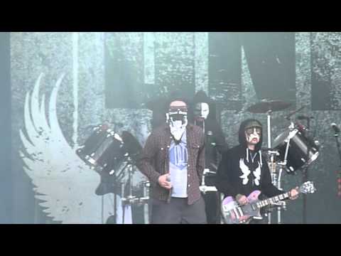 download lagu mp3 mp4 Hollywood Undead Hellfest 2015, download lagu Hollywood Undead Hellfest 2015 gratis, unduh video klip Hollywood Undead Hellfest 2015