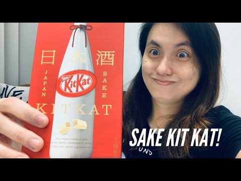 Sake 🍶 Kit Kat Snack Review! // Snacks Reveal