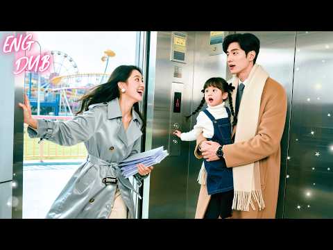 💗New Intern Met The Handsome CEO In Elevator For The First Time With Her Baby!Sparks Flew Instantly!