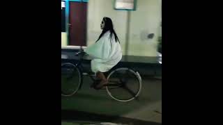 Download lagu Hantu Kuntilanak Naik Sepeda Onthel Bangunin Sahur (Wa story lucu Puasa Ramadhan 2021) mp3