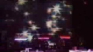 Cornelius Live - Star Fruits Surf Rider / Fit Song