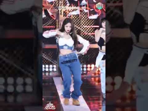 JENNIE PRETTY SAVAGE FOKUS MIRROR BLACKPINK (JENNIE FANCAM) [SHOW!MUSICCORE201010]